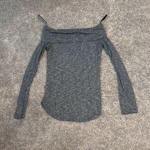 Stylish Gray Off-Shoulder Long Sleeve Top